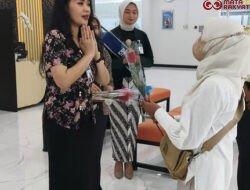 Semarak Hari Pelanggan Nasional, Pemimpin Cabang BRI BO Cut Mutiah Sambut Nasabah dengan Hangat