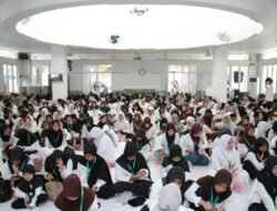 Pertemuan Rutin Bulanan: H. Robert Nitiyudo Wachjo Pesankan Dzikir dan Syukur kepada 1.200 Anak Binaan